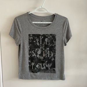 American Eagle Graphic T-Shirt